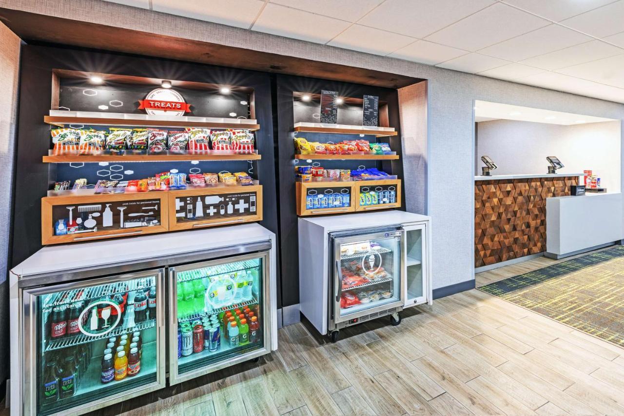 Hampton Inn Sulphur Bagian luar foto