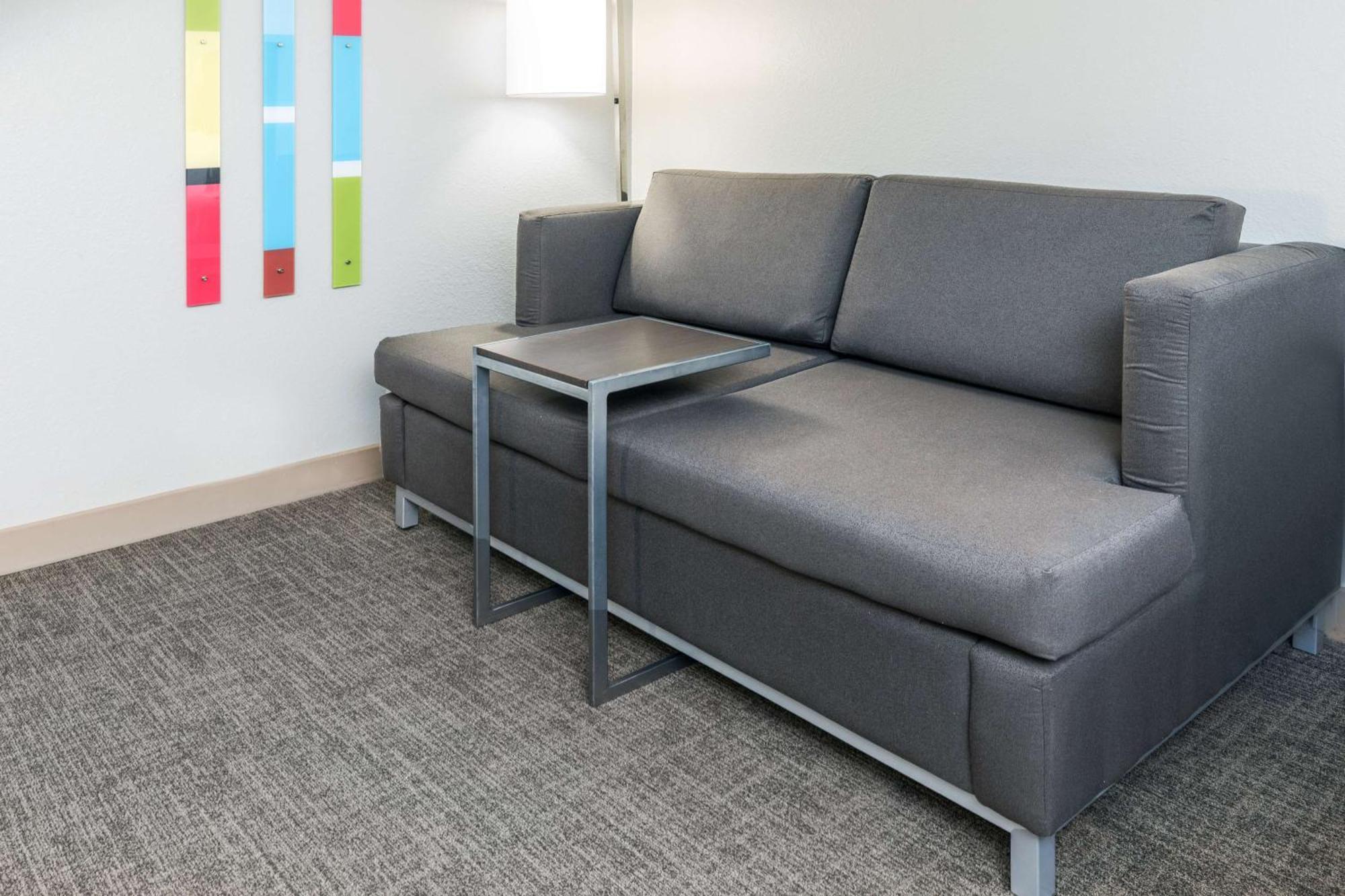 Hampton Inn Sulphur Bagian luar foto