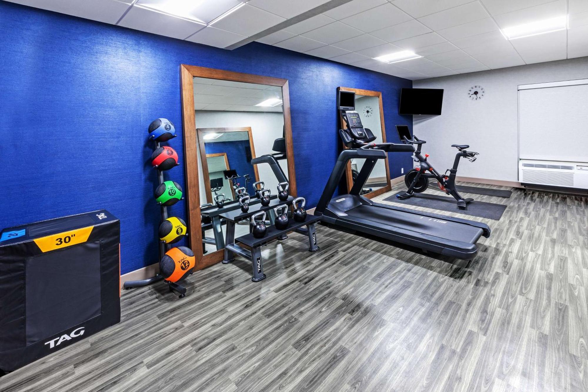 Hampton Inn Sulphur Bagian luar foto