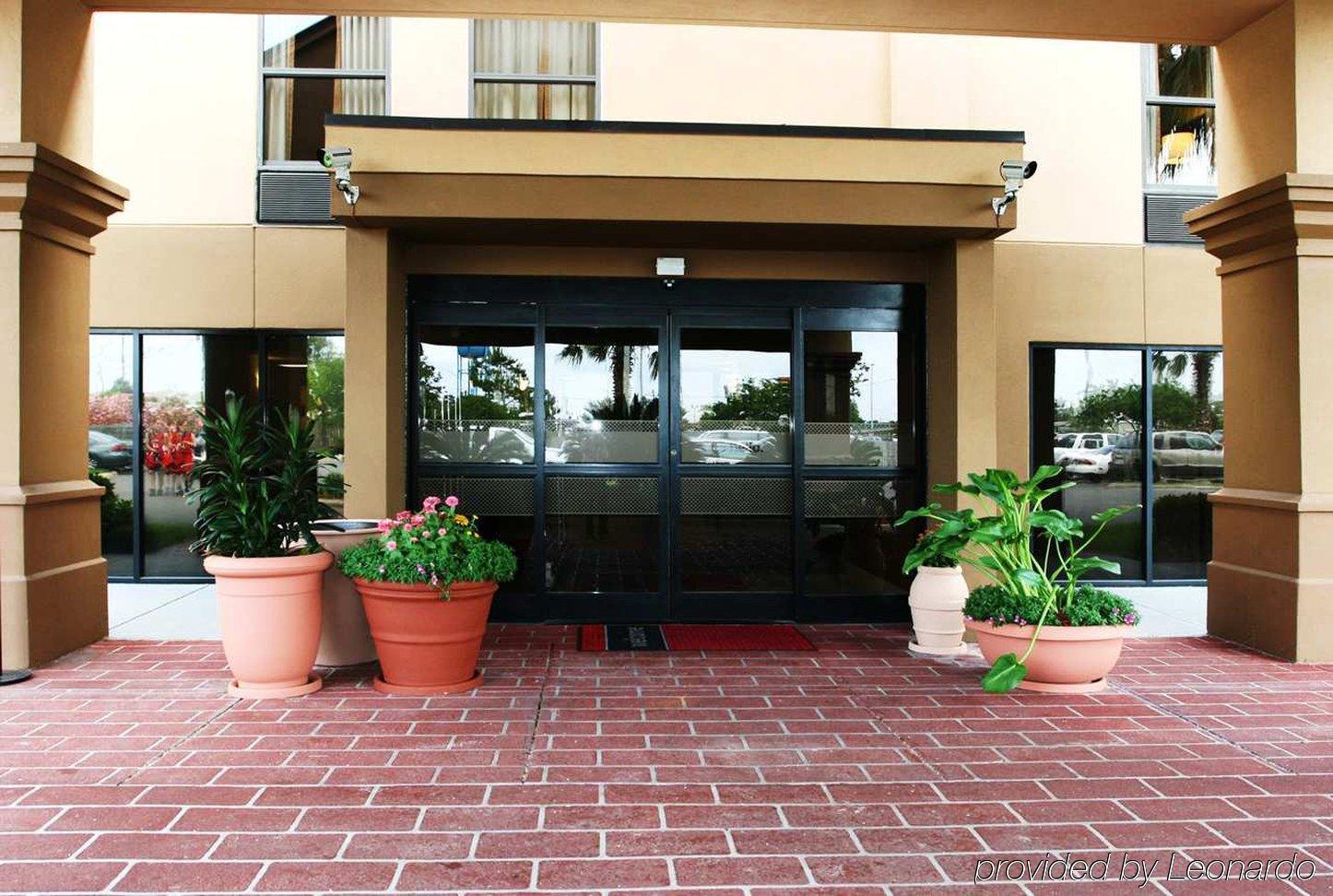 Hampton Inn Sulphur Bagian luar foto